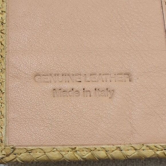 Elegant Gold Leather Tri-Fold Wallet Clutch with Studded Detail Made In Italy - Picture 6 of 7